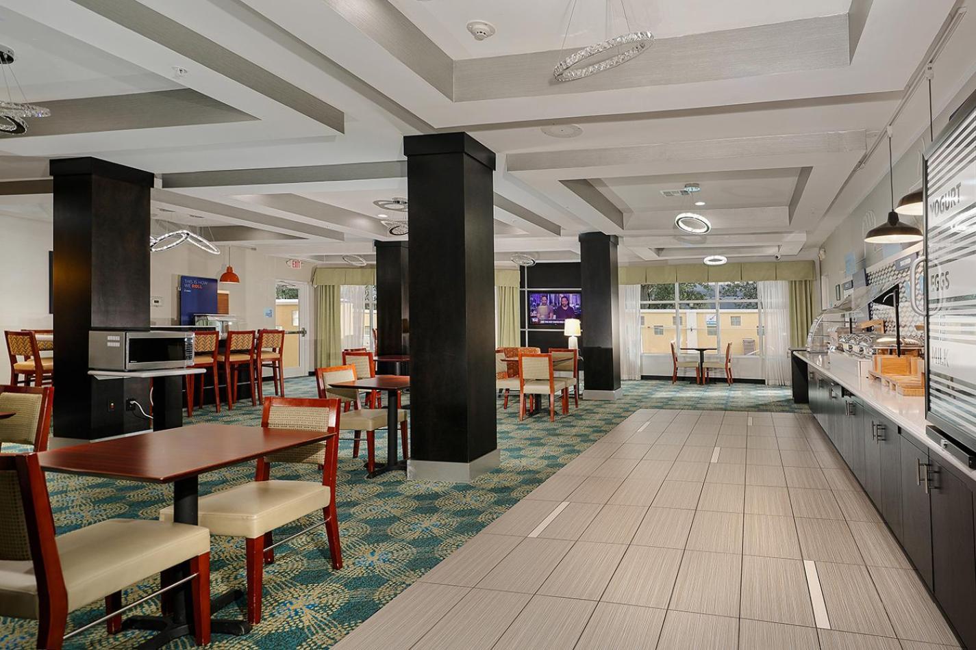 Holiday Inn Express & Suites Houston Northwest-Brookhollow By Ihg Extérieur photo