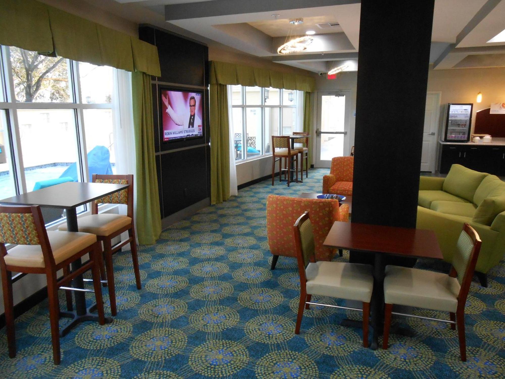 Holiday Inn Express & Suites Houston Northwest-Brookhollow By Ihg Extérieur photo