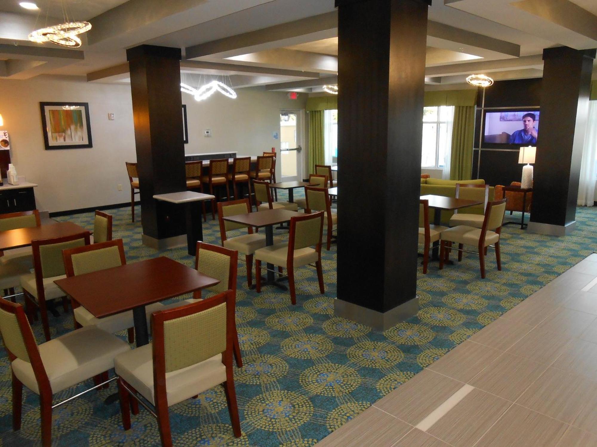 Holiday Inn Express & Suites Houston Northwest-Brookhollow By Ihg Extérieur photo
