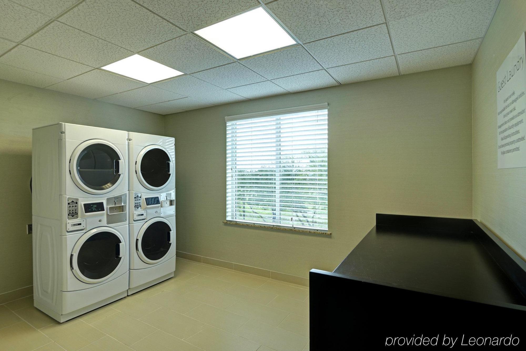 Holiday Inn Express & Suites Houston Northwest-Brookhollow By Ihg Extérieur photo