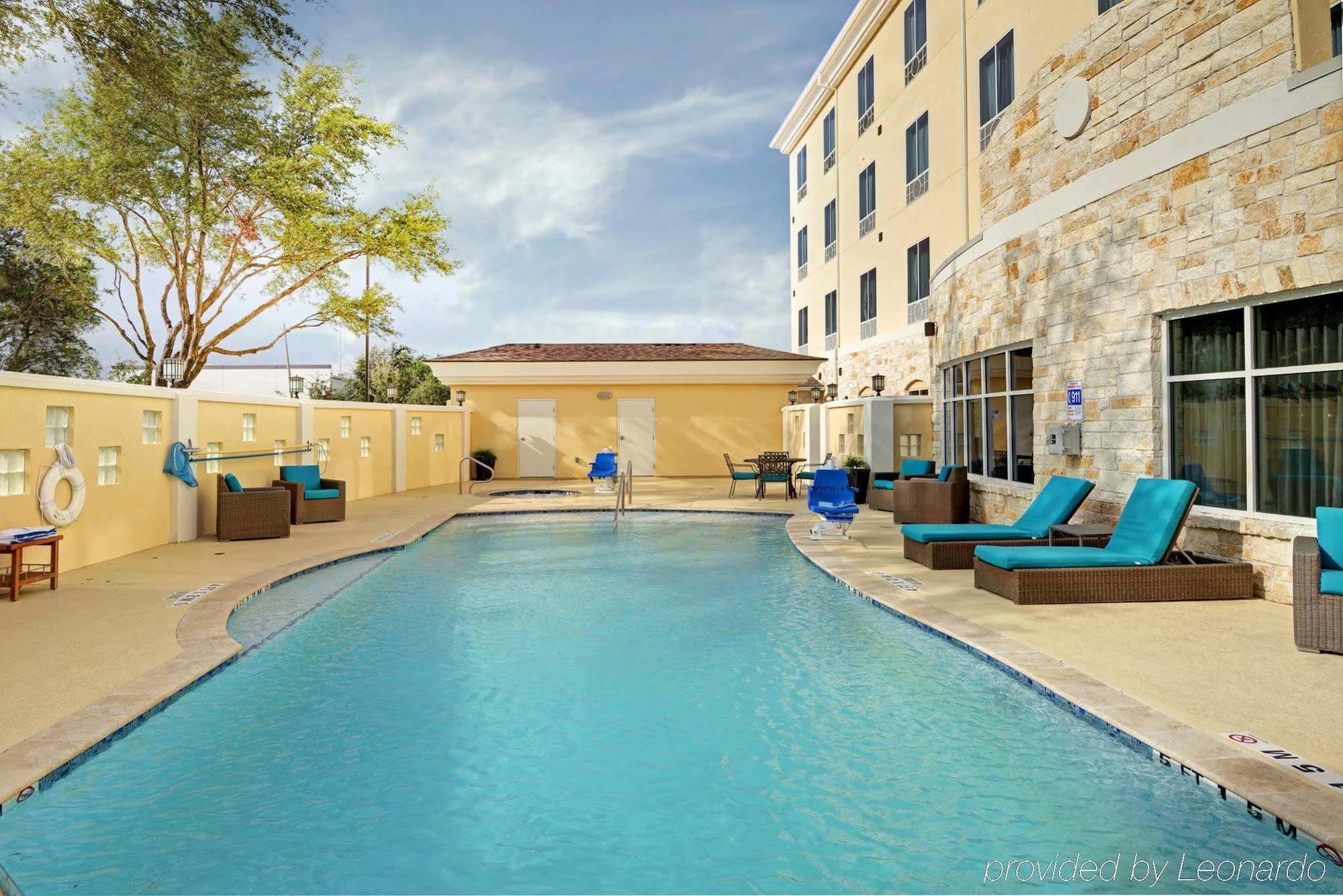 Holiday Inn Express & Suites Houston Northwest-Brookhollow By Ihg Extérieur photo